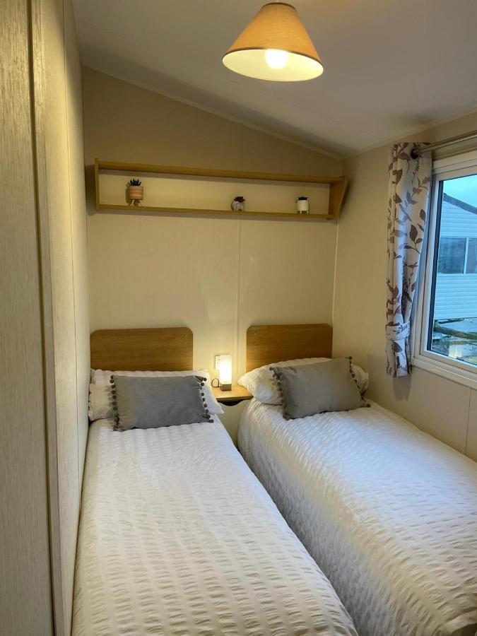 Coastal Retreats, Beech Rise, Primrose Valley * Filey