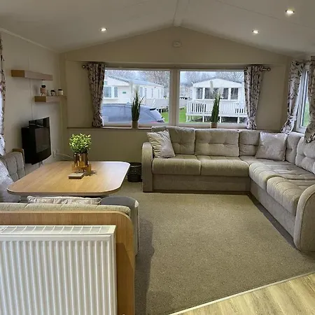 Coastal Retreats, Beech Rise, Primrose Valley Filey Exterior photo